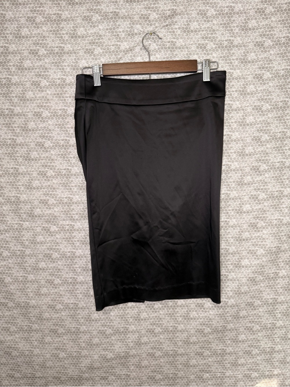 Bebe Size 4 Midi Black Satin Soft Pencil Skirt With Corset Back
